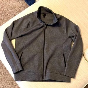 Men’s Zella full zip jacket. Size M.